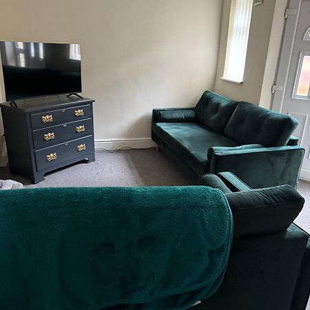 Marks Place Liverpool Bagian luar foto